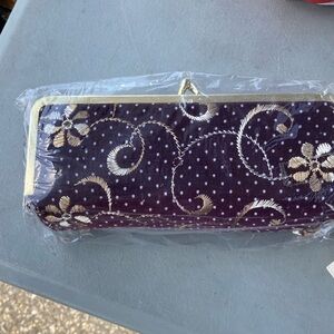 Alexander’s Vintage Makeup Purse With Mirror